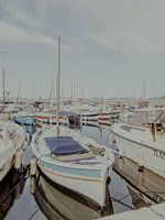 Dans le Port de St. Tropez | Reisefotografie Kunstdruck in der Stadt Saint Tropez | Cote d'Azur, Südfrankreich