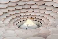 Kristallkugel im heiligen Geomatrientempel