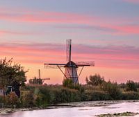 Die Windmühlen von Kinderdijk nach Sonnenuntergang