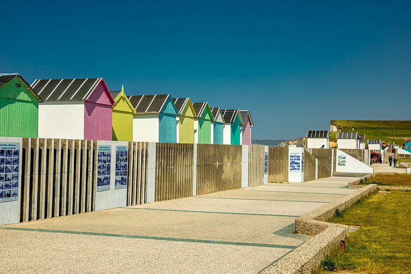 Abendlicher Strandspaziergang in der wunderschönen Normandie bei Saint-Aubin-Sur-Mer - Frankreich von Oliver Hlavaty