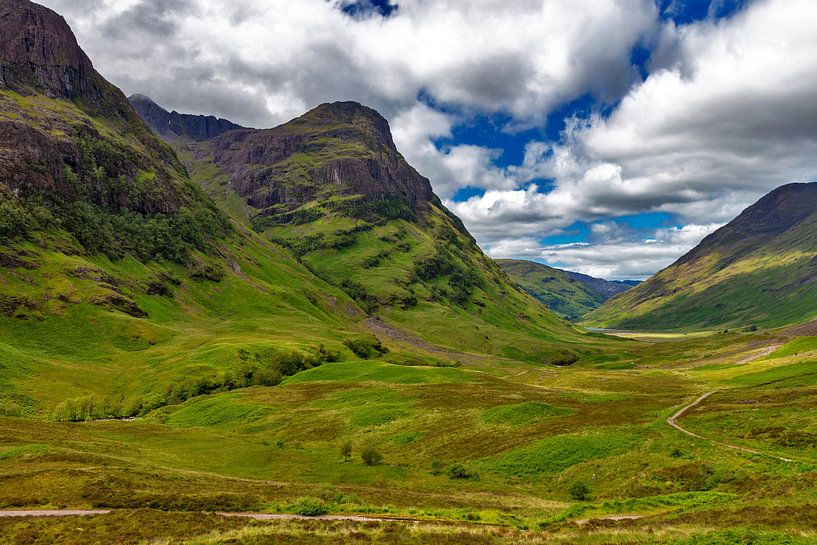 Glen Coe valley in Scotland by Jürgen Wiesler
