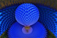 Boule bleue dans l'espace 3D