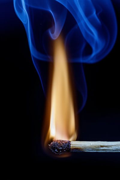 burning match by René Ouderling