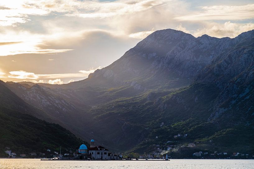 St. Georgs-Kloster bei Perast von Heleen Pennings