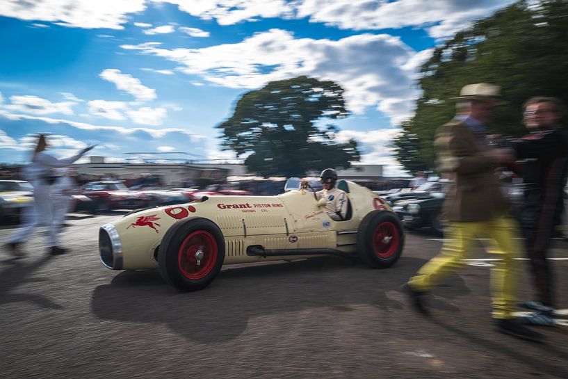 Ferrari at Goodwood by Bob Van der Wolf