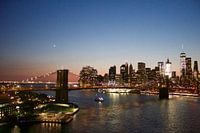 Brooklyn Bridge New-York City Skyline Sunset Moon