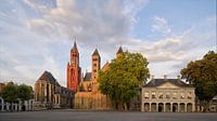 Vrijthof Maastricht im Morgenlicht – Sint-Servaasbasiliek und Sint-Janskerk