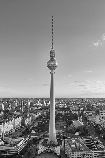 Tour de télévision Berlin en noir et blanc par Jenco van Zalk