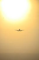 Flugzeug in der Abendsonne