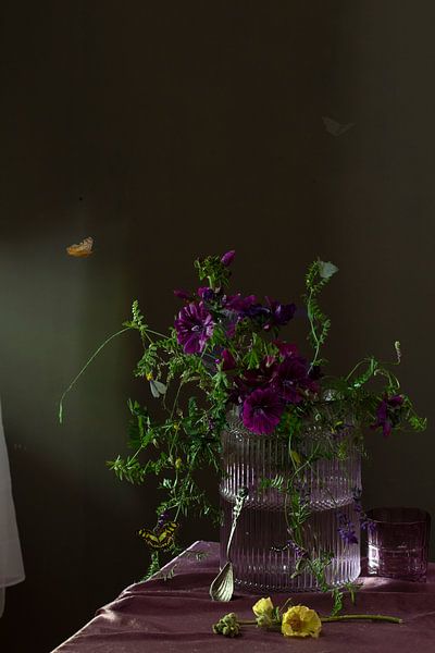 Still life 'With purple flowers from the field by Willy Sengers