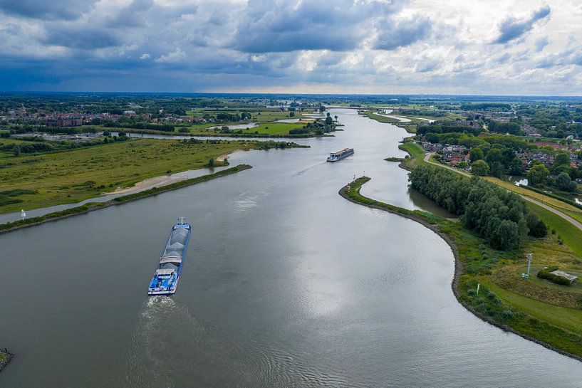Freight ship at the river Lek close to the Prinses Beatrixsluis  by Sjoerd van der Wal Photography