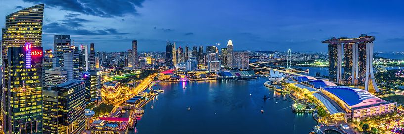 Skyline of Marina Bay in Singapore by FineArt Panorama Fotografie Hans Altenkirch