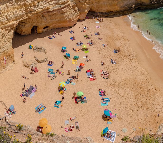 Praia do Carvalho, Benagil, Algarve, Portugal par Rene van der Meer