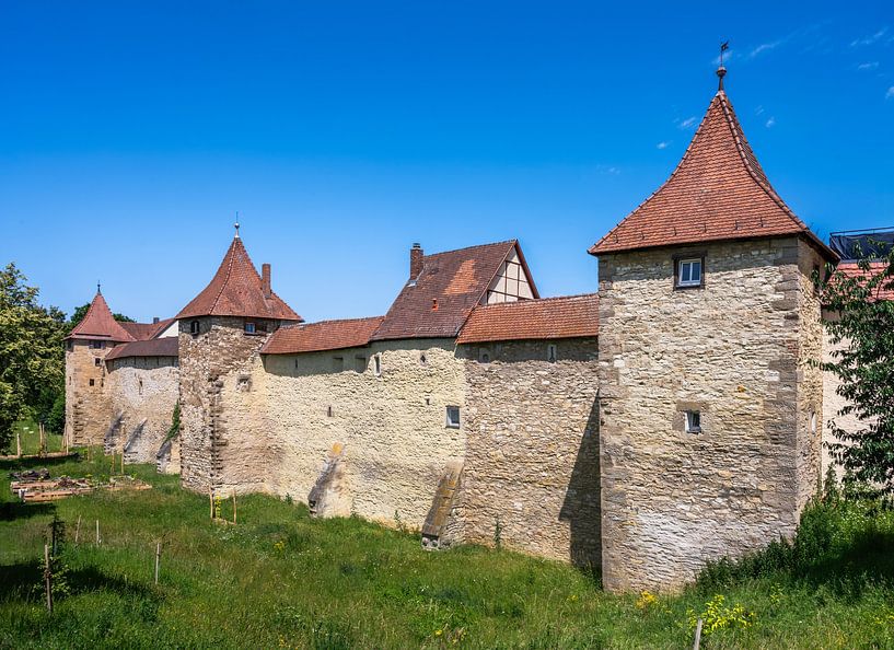 Historische Stadtmauer von Weissenburg in Bayern von ManfredFotos