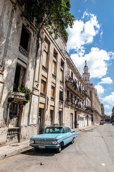 Havana by Eric van Nieuwland