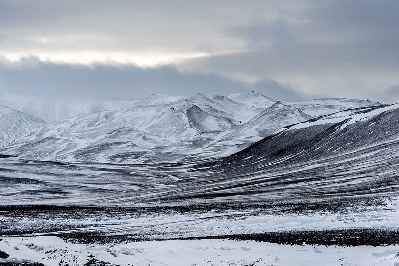 Le feu s'est temporairement éteint dans le pays du feu et de la glace par Gerry van Roosmalen