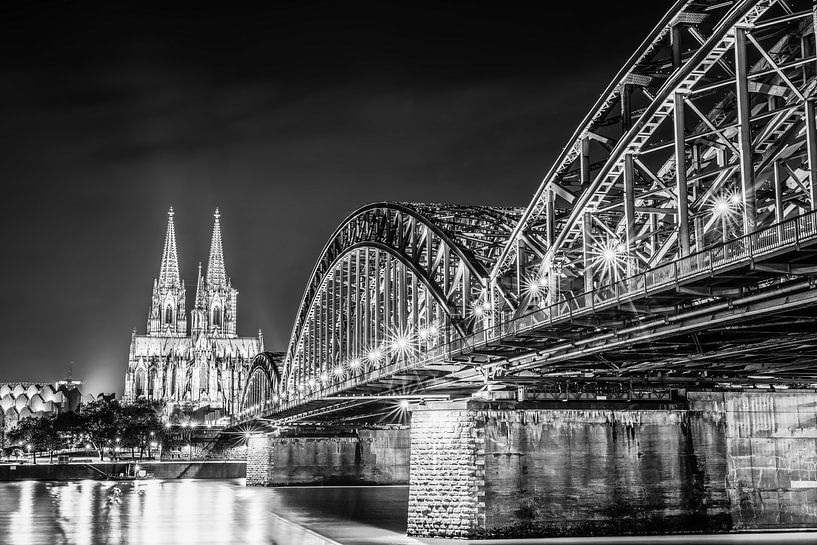 Cathédrale de Cologne la nuit par Günter Albers