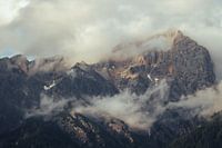 Hochkönig Berge mit Wolken während der goldenen Stunde