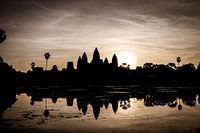 Lever de soleil sur Angkor Wat