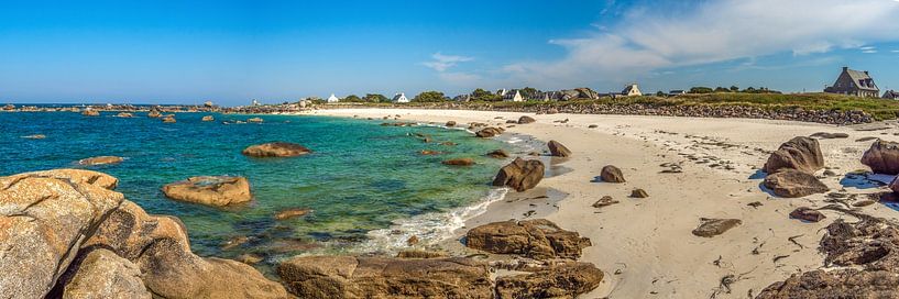 La plage de Pors Pol sur la Cote Granit Rose Bretagne France par FineArt Panorama Fotografie Hans Altenkirch