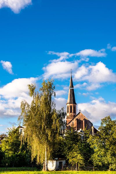 Kirche und Kirchturm in Hösbach von Dieter Walther