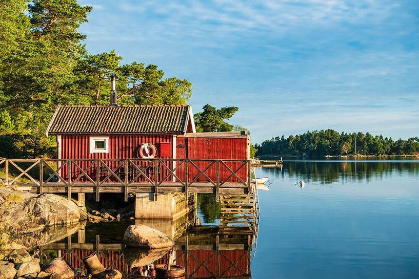 Archipelago on the Baltic Sea coast in Sweden by Rico Ködder