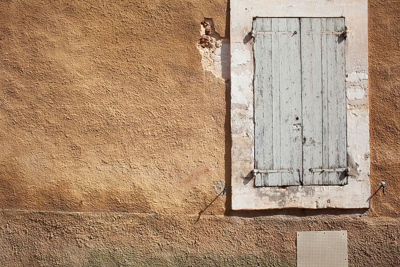 Le mur rustique avec trappe par Hermen Buurman