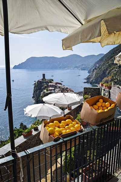 Vernazza, Italy by Kramers Photo