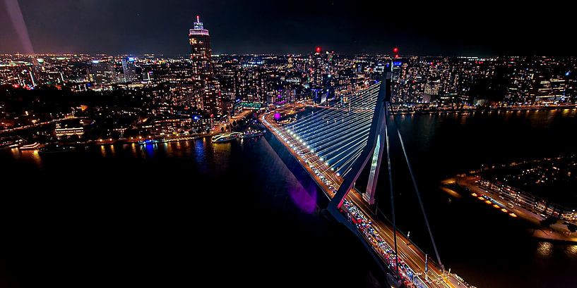 Looking down on Rotterdam's night skyline by Se(iz)e the moment