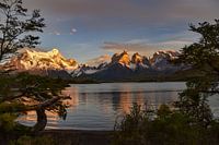 Fantastic sunrise at the Torres del Paine, Patagonia