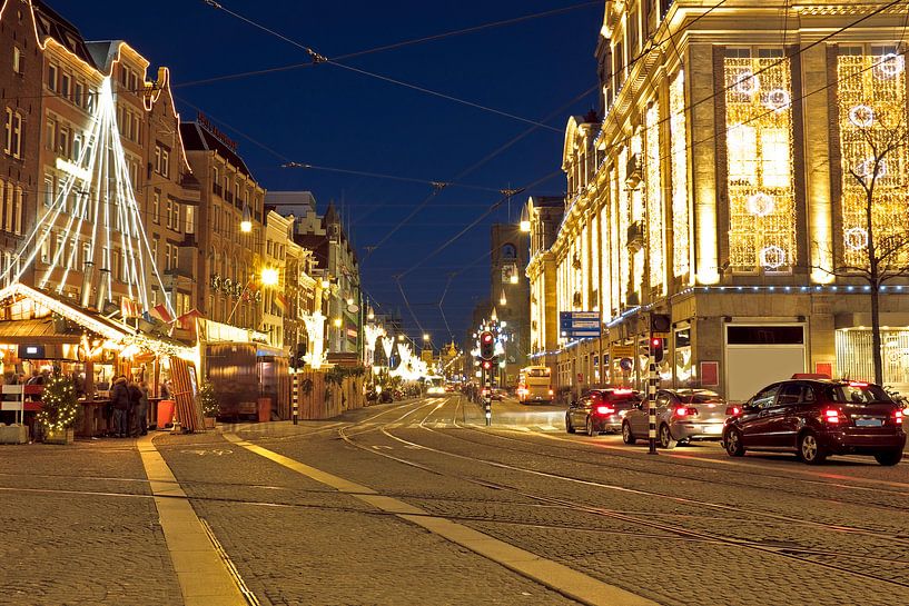 Die Rokin in Amsterdam bei Nacht von Eye on You