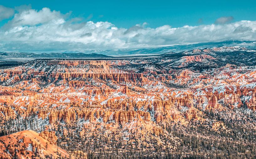 Vue sur la vallée, Bryce Canyon, Utah par Rietje Bulthuis