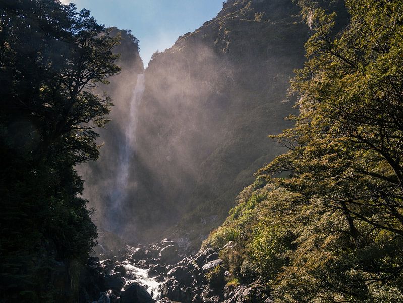Wasserfall am Arthurs'Pass in Neuseeland von Linda Schouw