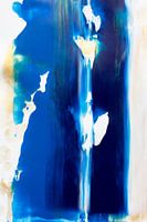 Abstrakte Malerei mit blau, weiß ocker gelb