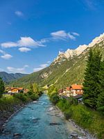 La rivière Isar près de Mittenwald en Bavière