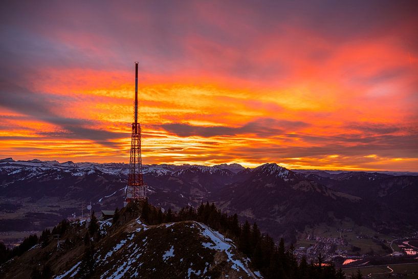 Sonnenuntergang am Grünten von Leo Schindzielorz