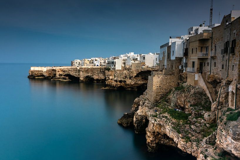 City by the sea by Alex Neumayer