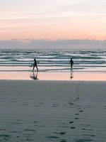 Surfer bei Sonnenuntergang | Atlantikküste Bretagne Frankreich | Fotodruck Strand Reisefotografie Europa