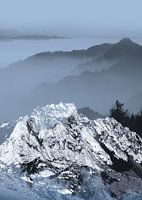 FOGGY BLUE MOUNTAINS v2