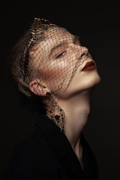 Crowned by Jessica van der Mark