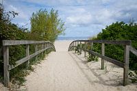 De weg naar het strand