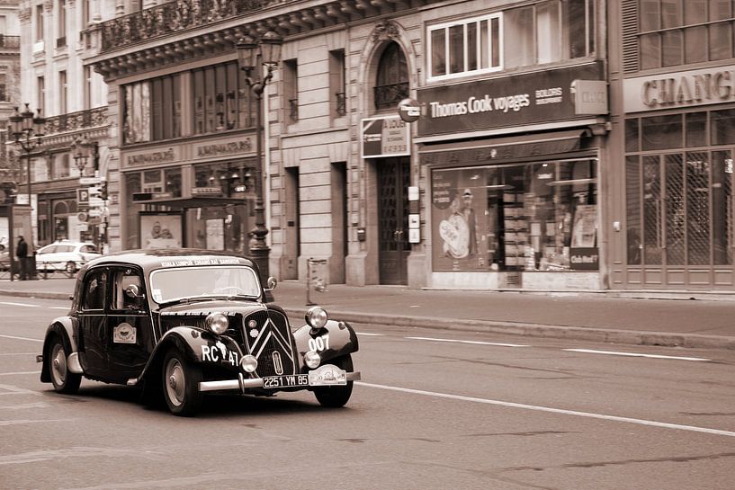 Back in time by Michiel Stam