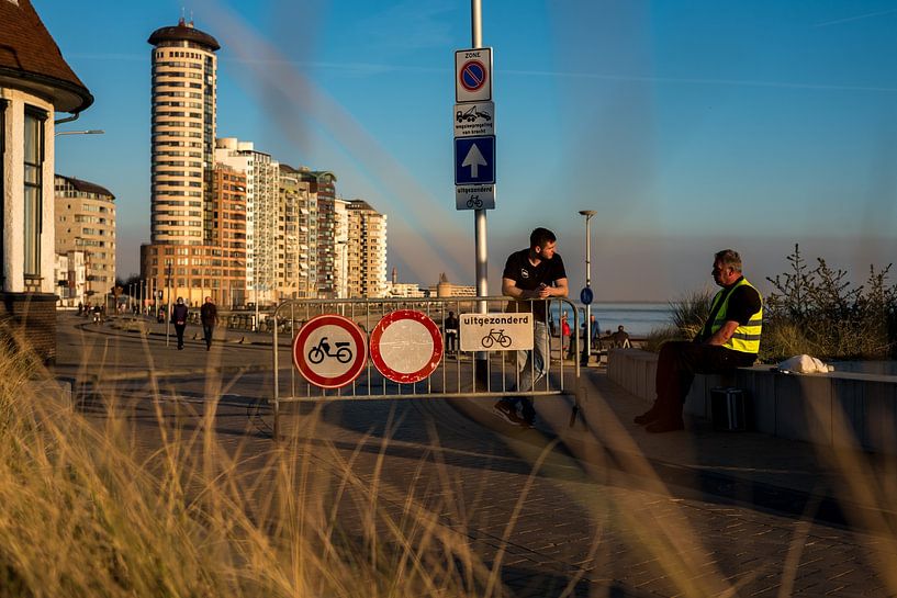 No cars welcome by Gwendolyn Pieters