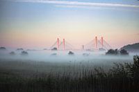 Martinus-Nijhoff-Brücke in der Morgendämmerung
