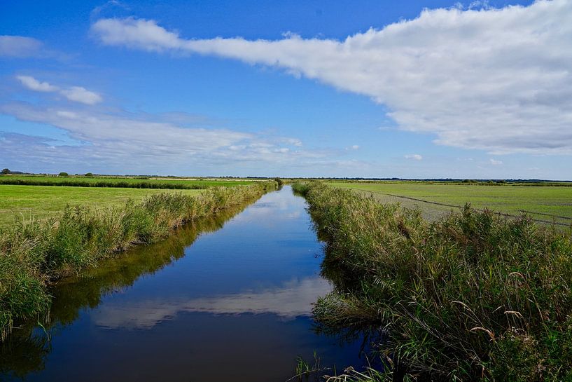 Canal on Föhr by HGU Foto