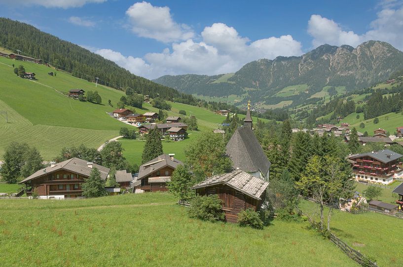 Inneralpbach dans la vallée d'Alpbach par Peter Eckert