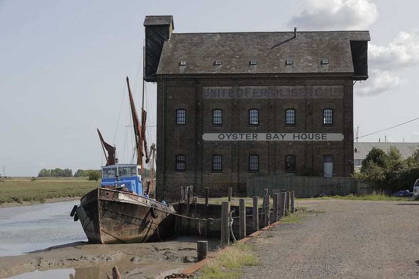 Faversham UK, Oyster Bay House von Ton Reijnaerdts