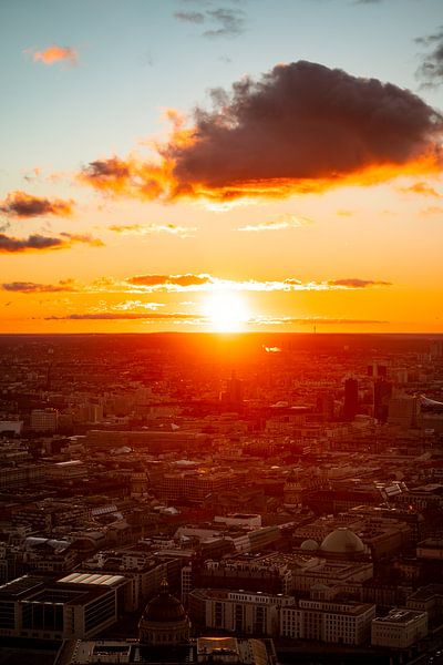 Sunset over Berlin from TV tower by Leo Schindzielorz