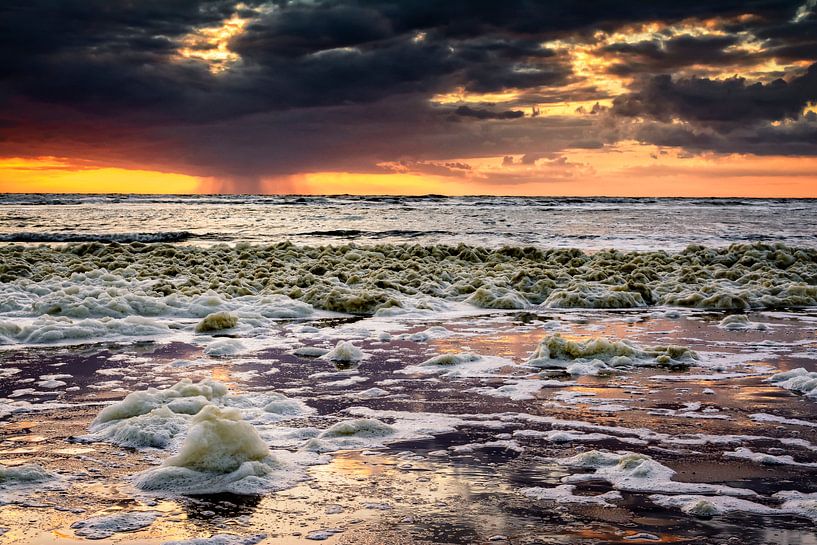 Feuriger Himmel von Richard Guijt Photography