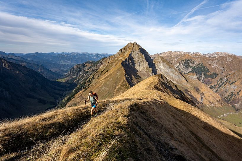 Höfats view from the south side by Leo Schindzielorz